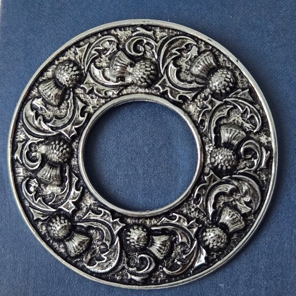 New! Celtic Art Scotland Pewter Scottish Thistle brooch pin - Picture 2 of 7
